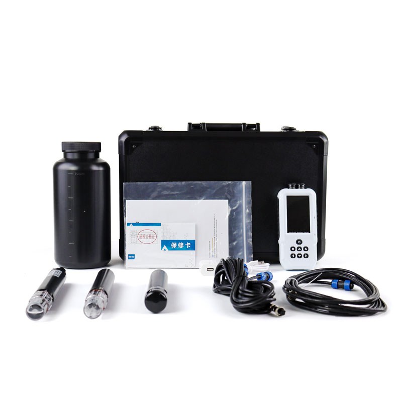 手持多參數(shù)水質(zhì)檢測(cè)儀